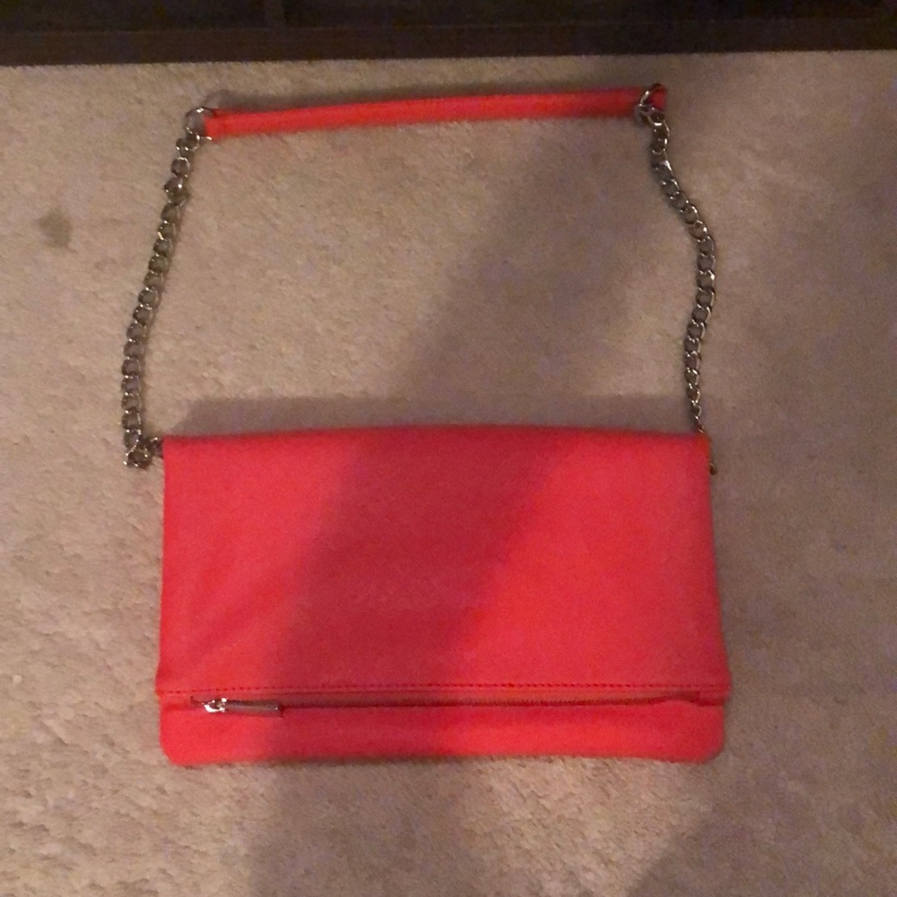 Express crossbody